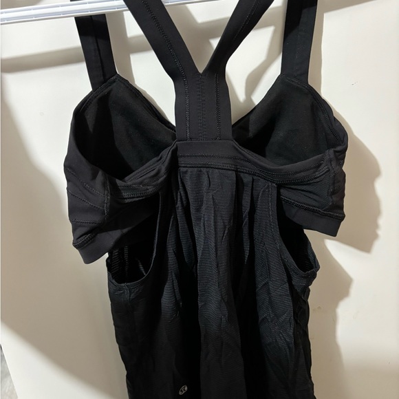 Lululemon tank top - Picture 3 of 3